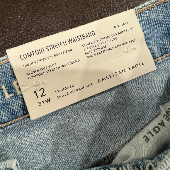 NWT - American Eagle 90s Highest Rise Boyfriend Jeans Blown Out Blue - Size 12 - Picture 6 of 12